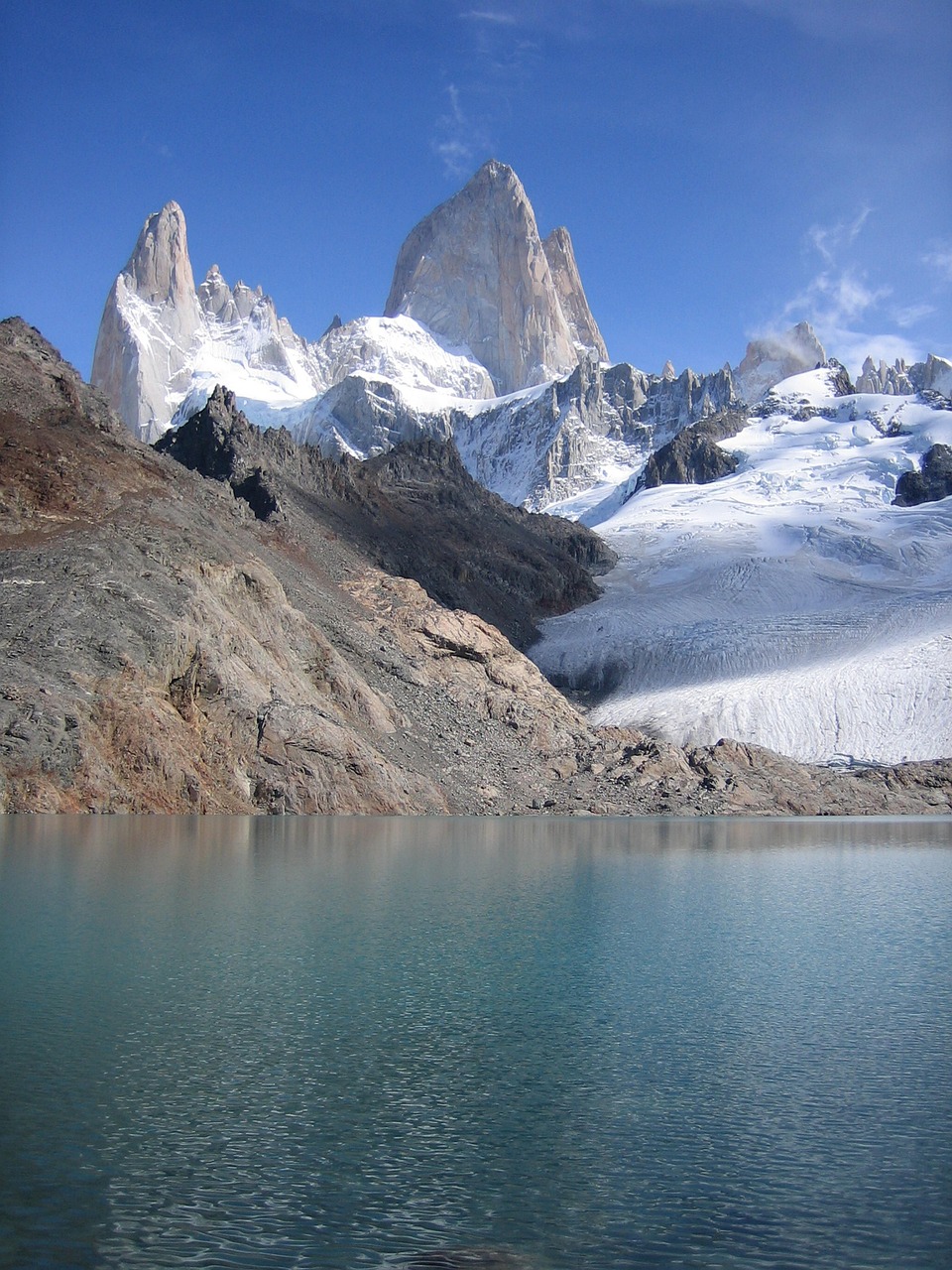 About patagonia, argentina, glacier, glacier ice, glacier bay, snow, ice, mountains, bay, water, beautiful, peaceful, fitz roy, cerro torre, chile, campo de hielo sur, national park, torres del paine, blue mountain, blue beauty, blue peace, blue park, nature, blue snow